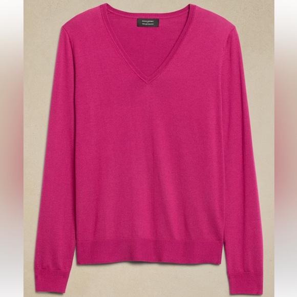 Banana Republic burgundy, Forever V-neck sweater sz S - Picture 4 of 6